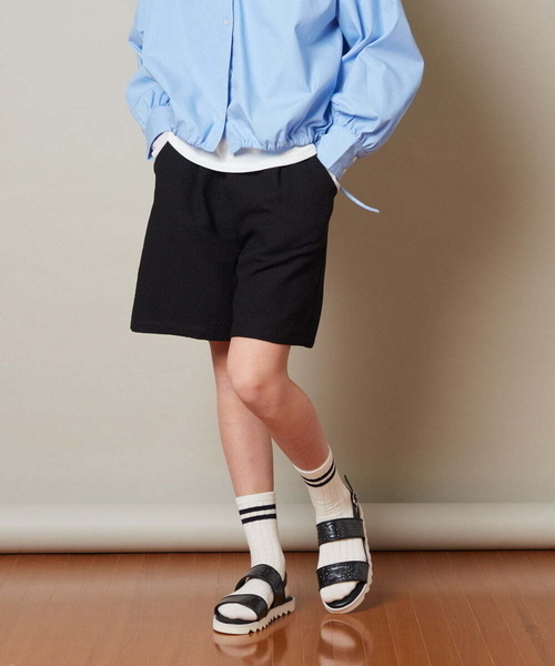 a.v.v（アーヴェヴェ）の「[100-130]タックショートパンツ（その他パンツ・キッズ・ブラック/ミント・100/110/120/130）」の6枚目の写真
