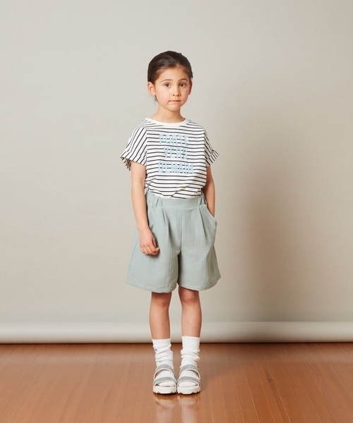 a.v.v（アーヴェヴェ）の「[100-130]タックショートパンツ（その他パンツ・キッズ・ブラック/ミント・100/110/120/130）」の3枚目の写真
