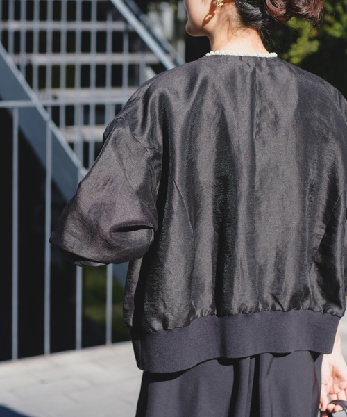 美品✨定価3.5万✨ビアズリー　パールハオリ　ジャケット　短丈　ボリューム袖 BEARDSLEY（ビアズリー）の「《LIVETART》 パールハオリ（ノーカラー
