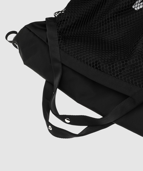 NOMA t.d.（ノーマティーディー）の「Summer Mesh Bag - Large（ショルダーバッグ・メンズ・ブラック/イエロー・ONE SIZE）」の5枚目の写真
