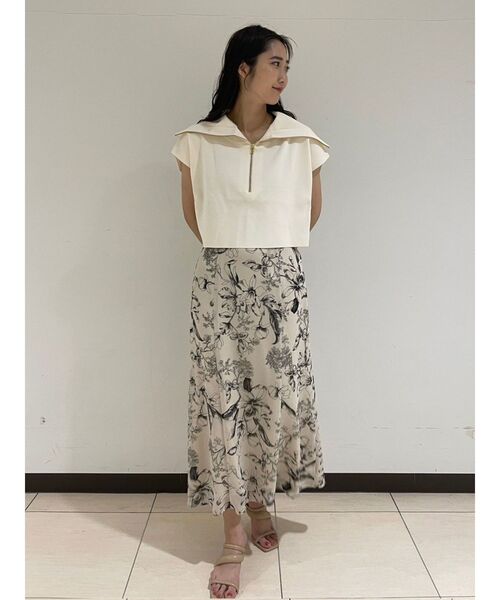 LAGUNAMOON（ラグナムーン）の「ショートZIPニットプルオーバー（ニット/セーター・レディース・ライトブルー/ブラック/アイボリー・FREE）」の6枚目の写真