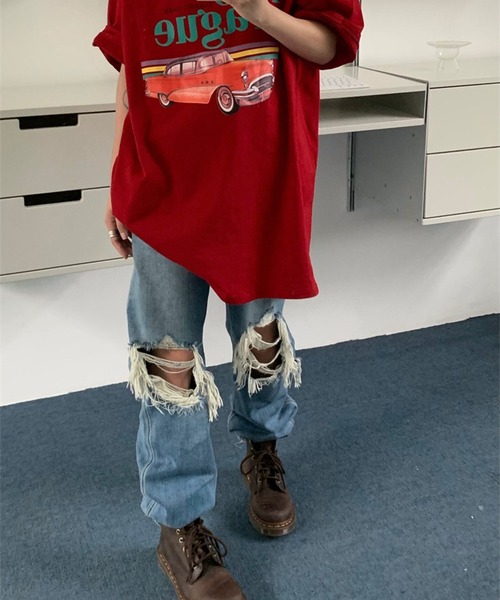 LYEON(リヨン)の「CARプリントBIG Tシャツ(Tシャツ/カットソー・レディース・レッド・FREE)」の3枚目の写真