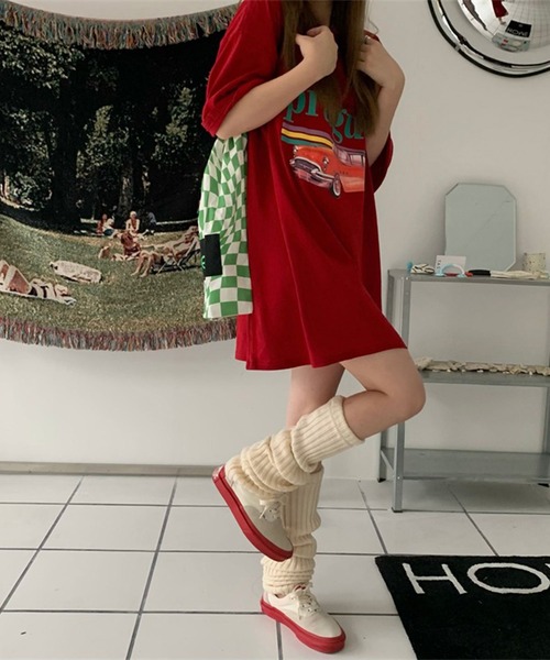 LYEON(リヨン)の「CARプリントBIG Tシャツ(Tシャツ/カットソー・レディース・レッド・FREE)」の14枚目の写真