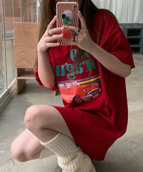 LYEON(リヨン)の「CARプリントBIG Tシャツ(Tシャツ/カットソー・レディース・レッド・FREE)」の8枚目の写真