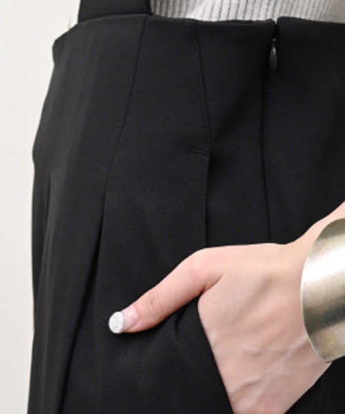 STYLEBLOCK（スタイルブロック）の「ツイルハイウエストサロペット（サロペット/オーバーオール・レディース・アイボリー/ベージュ/ブラック・M）」の8枚目の写真