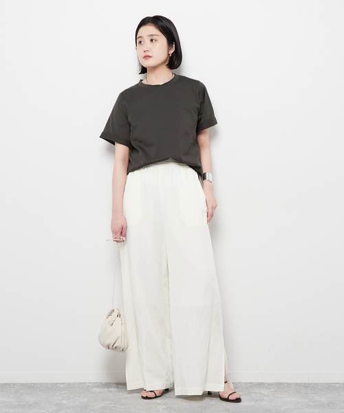 journal standard L'essage（ジャーナルスタンダードレサージュ）の「スワイーTシャツ（Tシャツ/カットソー・レディース・チャコールグレー/アーミー/ホワイト・FREE）」の4枚目の写真