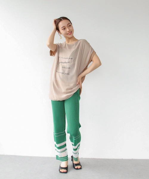 Three Four Time(スリーフォータイム)の「タウン柄3DTシャツ(Tシャツ/カットソー・レディース・オフホワイト/ネイビー/キャメル・FREE)」の10枚目の写真