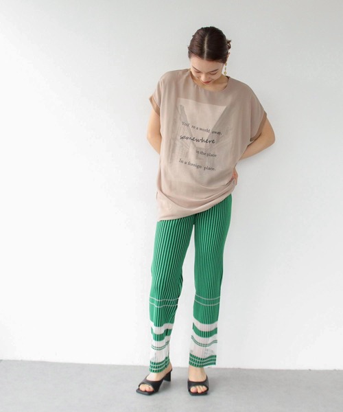 Three Four Time(スリーフォータイム)の「タウン柄3DTシャツ(Tシャツ/カットソー・レディース・オフホワイト/ネイビー/キャメル・FREE)」の13枚目の写真