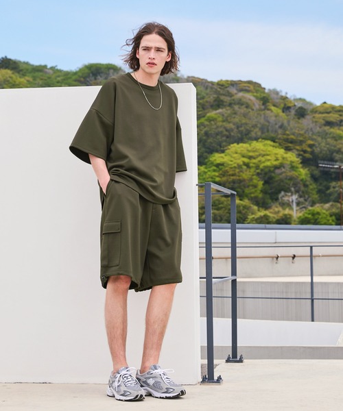 EMMA CLOTHES(エマクローズ)の「【セットアップ】カノコダブルフェイスクルーTシャツ&ワイドカーゴショートパンツ EMMA CLOTHES(セットアップ・メンズ・ブラック/オリーブ/チャコール/ダークグリーン・S/L/M)」の8枚目の写真