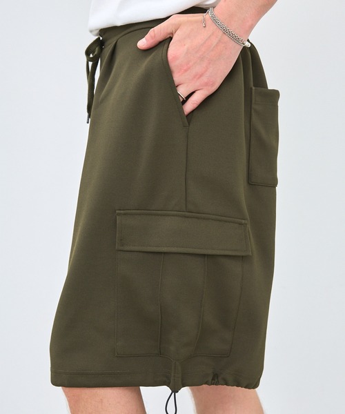 EMMA CLOTHES(エマクローズ)の「【セットアップ】カノコダブルフェイスクルーTシャツ&ワイドカーゴショートパンツ EMMA CLOTHES(セットアップ・メンズ・ブラック/オリーブ/チャコール/ダークグリーン・S/L/M)」の16枚目の写真