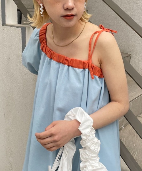 HELLO.SANFRANCISCO（ハローサンフランシスコ）の「【HELLO.SANFRANCISCO/ハローサンフランシスコ】2WAYワンショルダー配色ステッチワンピ（ワンピース・レディース・ブルー/イエロー・FREE）」の14枚目の写真