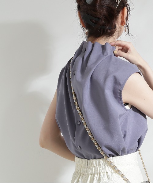 N.（N. Natural Beauty Basic）（エヌエヌナチュラルビューティーベーシック）の「◆ドライタッチペーパーバックノースリーブブラウス（シャツ/ブラウス・レディース・レッド/グレイッシュベージュ/ブルー/イエロー・MEDIUM）」の15枚目の写真