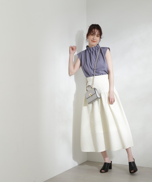 N.（N. Natural Beauty Basic）（エヌエヌナチュラルビューティーベーシック）の「◆ドライタッチペーパーバックノースリーブブラウス（シャツ/ブラウス・レディース・レッド/グレイッシュベージュ/ブルー/イエロー・MEDIUM）」の16枚目の写真