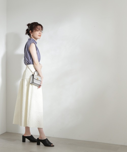 N.（N. Natural Beauty Basic）（エヌエヌナチュラルビューティーベーシック）の「◆ドライタッチペーパーバックノースリーブブラウス（シャツ/ブラウス・レディース・レッド/グレイッシュベージュ/ブルー/イエロー・MEDIUM）」の17枚目の写真