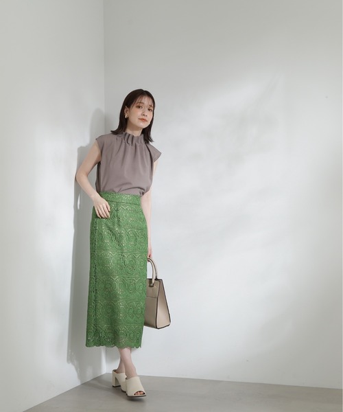 N.（N. Natural Beauty Basic）（エヌエヌナチュラルビューティーベーシック）の「◆ドライタッチペーパーバックノースリーブブラウス（シャツ/ブラウス・レディース・レッド/グレイッシュベージュ/ブルー/イエロー・MEDIUM）」の7枚目の写真