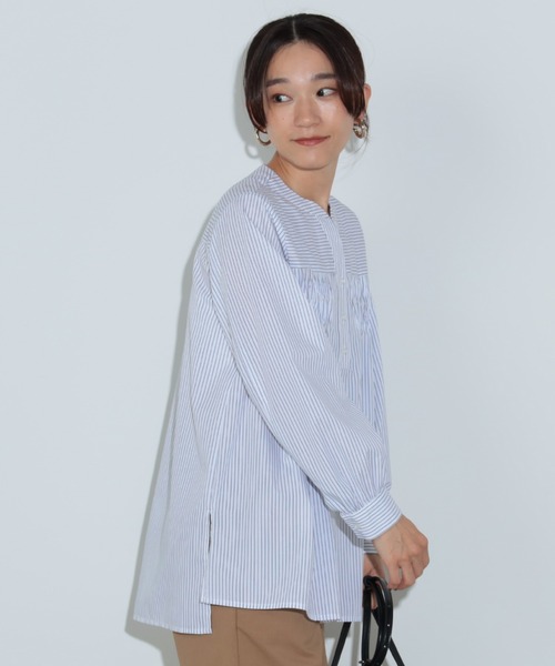 BEAMS HEART(ビームスハート)の「【WEB限定】変形タック ノーカラー ブラウス(シャツ/ブラウス・レディース・オフホワイト/ブルー系その他/ホワイト系その他/その他1/ネイビー・FREE)」の12枚目の写真