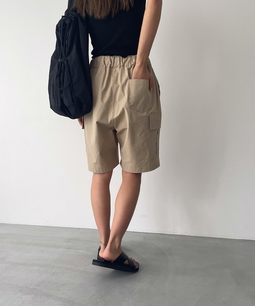 CANAL JEAN(キャナルジーン)の「choice_cnl カーゴハーフパンツ(カーゴパンツ・レディース・ベージュ/ダークグレー・LARGE/X-LARGE)」の16枚目の写真