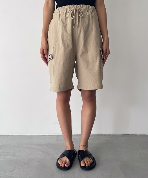 CANAL JEAN(キャナルジーン)の「choice_cnl カーゴハーフパンツ(カーゴパンツ・レディース・ベージュ/ダークグレー・LARGE/X-LARGE)」の6枚目の写真