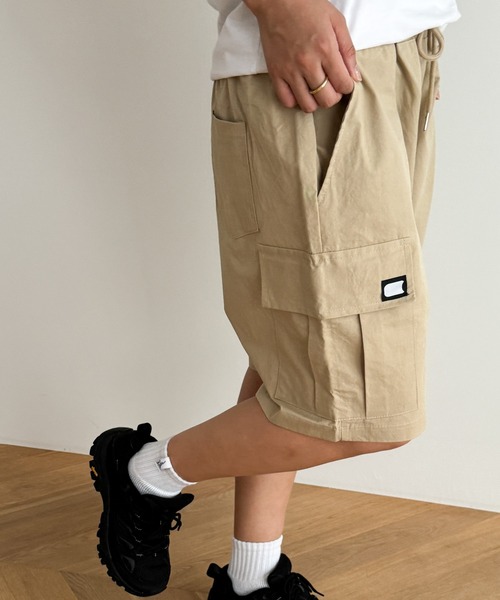 CANAL JEAN(キャナルジーン)の「choice_cnl カーゴハーフパンツ(カーゴパンツ・レディース・ベージュ/ダークグレー・LARGE/X-LARGE)」の22枚目の写真