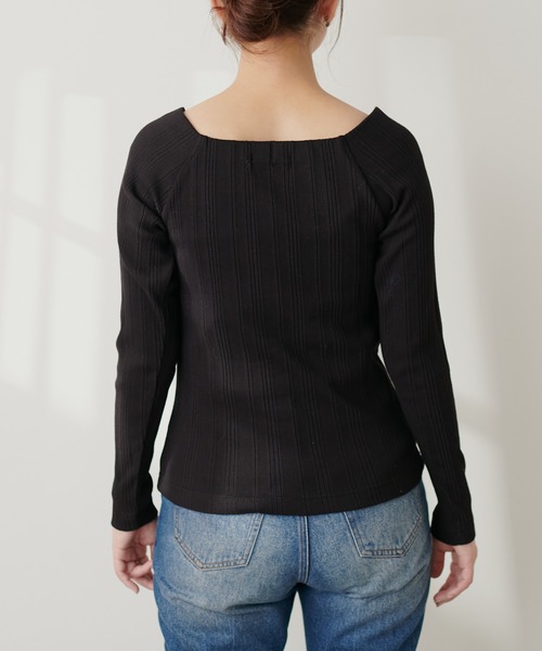 natural couture(ナチュラルクチュール)の「スクエアネックランダムテレコTOPS(Tシャツ/カットソー・レディース・ブラック/アイボリー・FREE)」の17枚目の写真