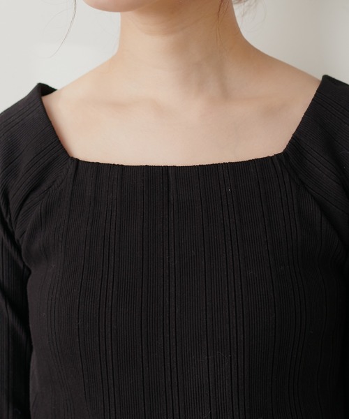 natural couture(ナチュラルクチュール)の「スクエアネックランダムテレコTOPS(Tシャツ/カットソー・レディース・ブラック/アイボリー・FREE)」の18枚目の写真