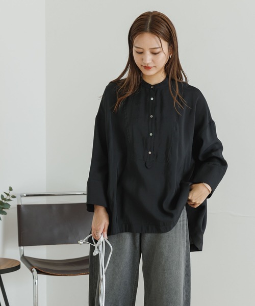 URBAN RESEARCH（アーバンリサーチ）の「フロントデザインドルマンブラウス（シャツ/ブラウス・レディース・ブルー/オフホワイト/ブラック・FREE）」の8枚目の写真