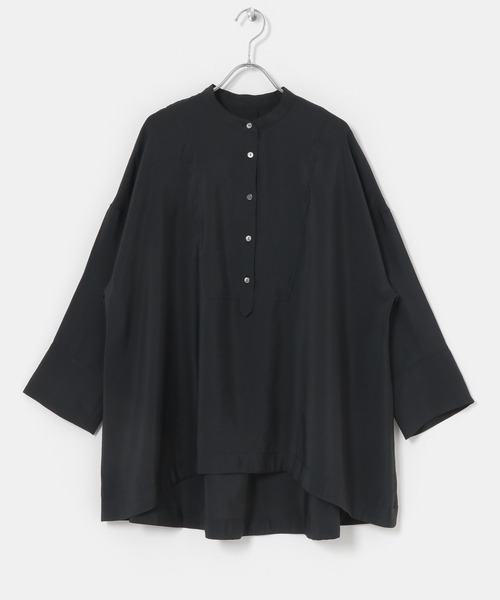 URBAN RESEARCH（アーバンリサーチ）の「フロントデザインドルマンブラウス（シャツ/ブラウス・レディース・ブルー/オフホワイト/ブラック・FREE）」の18枚目の写真