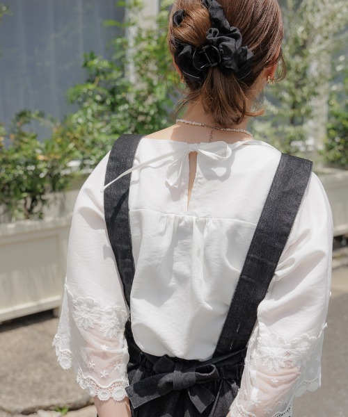 flower(フラワー)の「シュシュクリップ(バレッタ/ヘアクリップ・レディース・ブラック/ベージュ/アイボリー・FREE)」の5枚目の写真