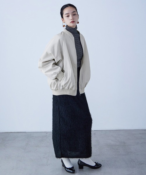 Fashion Letter（ファッションレター）の「ビッグシルエット MA-1ジャケット（MA-1・レディース・ブラック/オフホワイト/カーキ・M）」の4枚目の写真