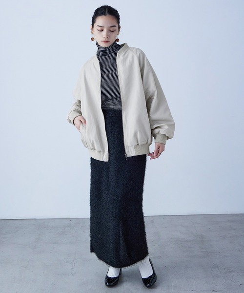 Fashion Letter（ファッションレター）の「ビッグシルエット MA-1ジャケット（MA-1・レディース・ブラック/オフホワイト/カーキ・M）」の6枚目の写真