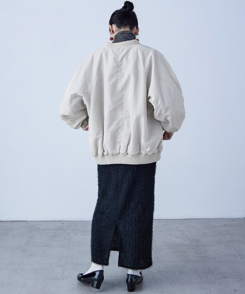 Fashion Letter（ファッションレター）の「ビッグシルエット MA-1ジャケット（MA-1・レディース・ブラック/オフホワイト/カーキ・M）」の12枚目の写真