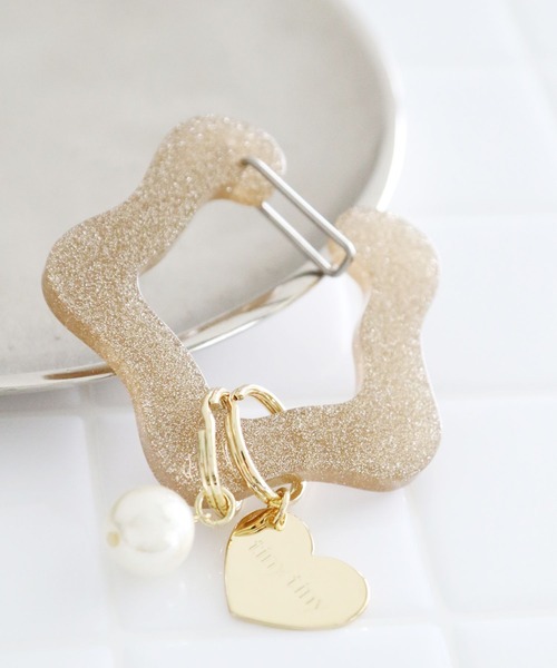 tiny tiny（ティニーティニー）の「ラメチャーム付きカラビナ[tiny tiny(ティニーティニー)]（スマホグッズ・レディース・グレー/イエロー/ピンク/レッド/ライトグレー/ライトブルー・0）」の4枚目の写真