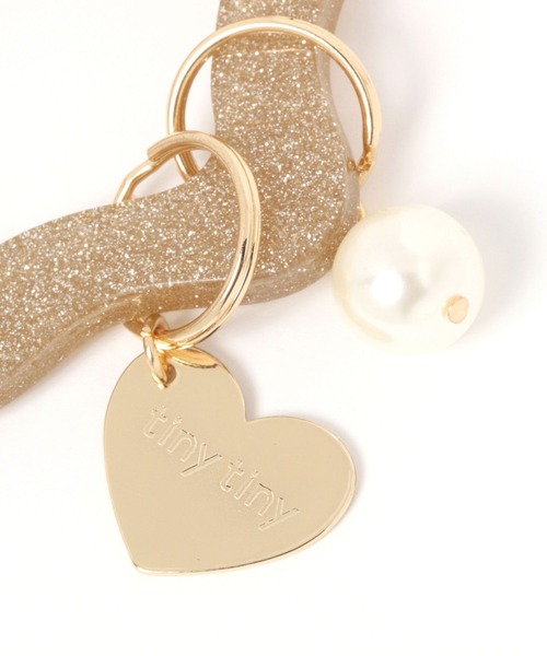 tiny tiny（ティニーティニー）の「ラメチャーム付きカラビナ[tiny tiny(ティニーティニー)]（スマホグッズ・レディース・グレー/イエロー/ピンク/レッド/ライトグレー/ライトブルー・0）」の9枚目の写真