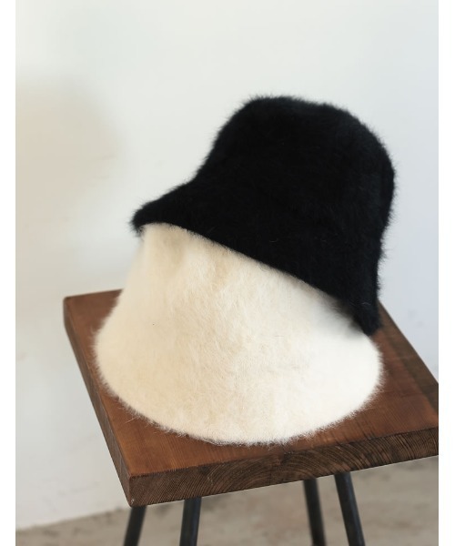 Re:EDIT(リエディ)の「アンゴラ風ファーバケットハット(ハット・レディース・ブラック/アイボリー・FREE)」の4枚目の写真