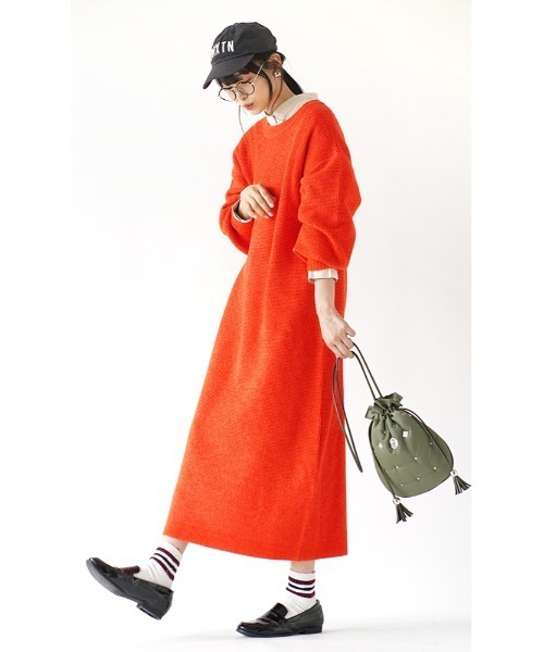 e-zakkamania stores（イーザッカマニアストアーズ）の「ワッフルニット コクーンワンピース（ワンピース・レディース・グレイッシュベージュ/オートミール/ブラック/オレンジ・フリー）」の6枚目の写真