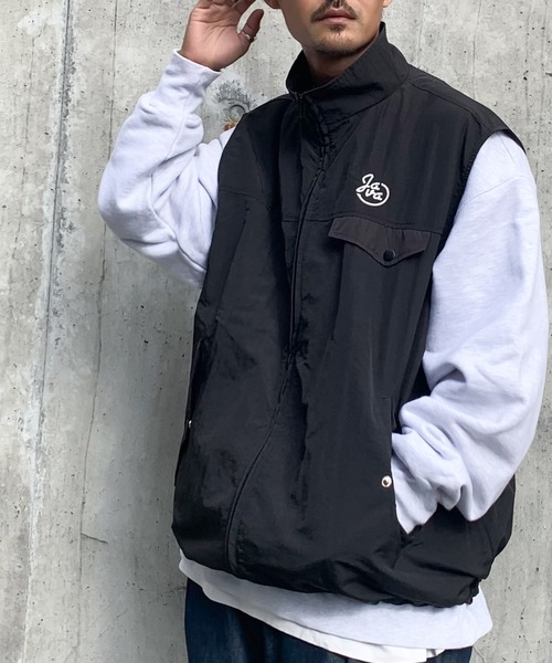 Java(ジャバ)の「《JaVa ジャバコラボ》大人カジュアル フラップポケットナイロンジップベスト(ベスト・メンズ・ブラック・LARGE/MEDIUM/X-LARGE)」の8枚目の写真