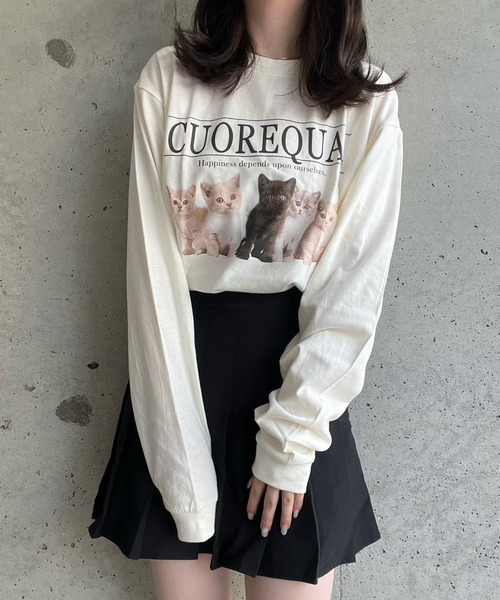 cuorequal（クオレコール）の「子猫プリントロンT ロングTシャツ（Tシャツ/カットソー・レディース・ホワイト/アイボリー・LARGE/MEDIUM/X-LARGE）」の2枚目の写真
