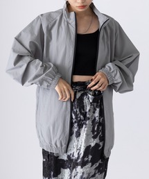 United Athle（ユナイテッドアスレ）の「都会的な着こなしに！【United Athle】cotton like nylon training jacket / コットンライク ナイロン トレーニングジャケット ダブルジップ 裏地付 7220（ナイロンジャケット）」