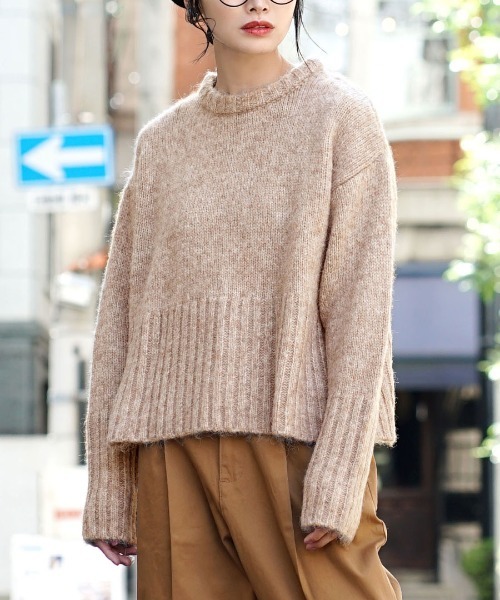 zootie(ズーティー)の「モヘアタッチ ワイドリブニット(ニット/セーター・レディース・ライトブルー/ブラック/ベージュ/ライトベージュ・フリー)」の3枚目の写真