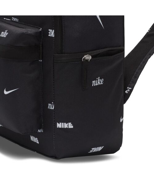 NIKE(ナイキ)の「ナイキ ヘリテージ バックパック (25L) / Nike HeritageBackpack (25L)(バックパック/リュック・メンズ・ブラック/カモフラージュ・ONE SIZE)」の8枚目の写真