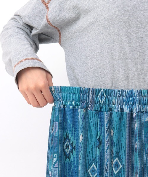 チチカカ(チチカカ)の「ファブリックプリントジャージースカート(スカート・レディース・ベージュ/ブラック/ブルー/その他1/その他2・MEDIUM/LARGE)」の11枚目の写真