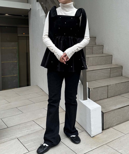 one after another NICE CLAUP（ワンアフターアナザーナイスクラップ）の「アソートビスチェ/セットアップのショートパンツあり（キャミソール・レディース・ブラック/グレー系その他/オフホワイト・FREE）」の8枚目の写真