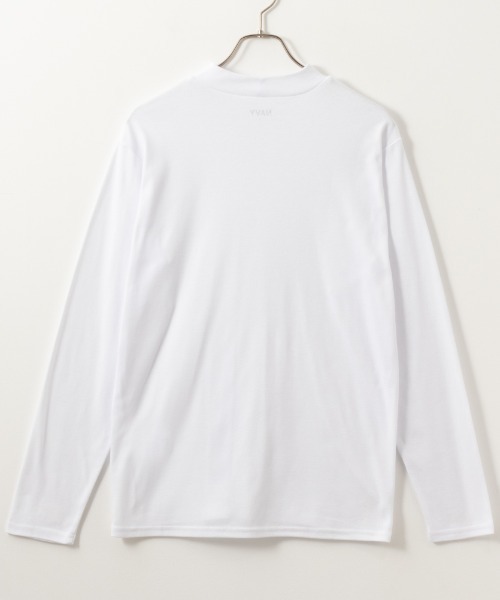 NAVY（ネイビー）の「NAVY 無地スムースモックネック ソフトタッチ長袖Tシャツ（Tシャツ/カットソー・メンズ・ホワイト/グレイッシュベージュ/ブラック/チャコールグレー/キャメル・XXL/S/M/XL/L）」の6枚目の写真