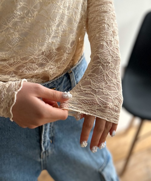 Kotoe（コトエ）の「総レース ハイネックトップス シアーカットソー（Tシャツ/カットソー・レディース・オフホワイト/ブラック/ホワイト・FREE）」の5枚目の写真