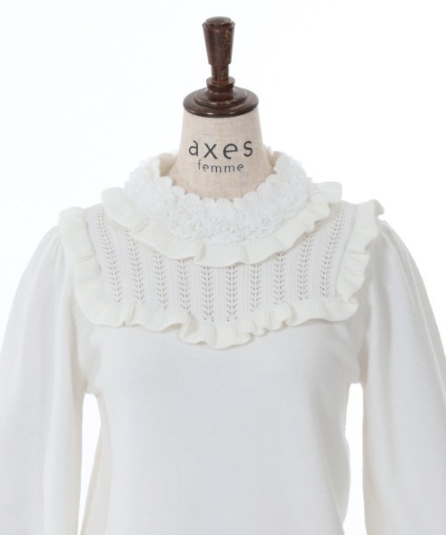 axes femme（アクシーズファム）の「薔薇装飾プチフリルニット（ニット/セーター・レディース・ブラウン/ホワイト/ワイン・FREE）」の10枚目の写真