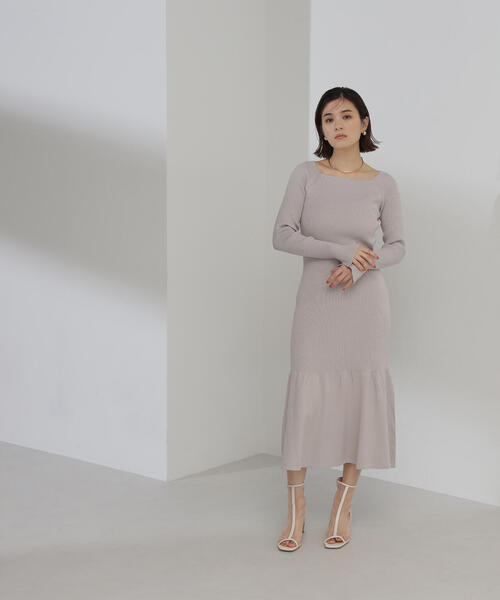 NATURAL BEAUTY BASIC（ナチュラルビューティーベーシック）の「◇ティアードリブニットワンピース（ワンピース・レディース・イエロー/グレー/チャコールグレー・MEDIUM）」の9枚目の写真
