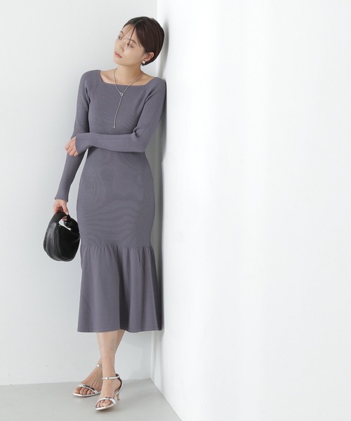 NATURAL BEAUTY BASIC（ナチュラルビューティーベーシック）の「◇ティアードリブニットワンピース（ワンピース・レディース・イエロー/グレー/チャコールグレー・MEDIUM）」の7枚目の写真