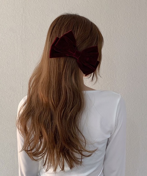 SHEPP（シープ）の「ベロアリボン ヘアクリップ（バレッタ/ヘアクリップ・レディース・ブラック/ワイン/レッド・FREE）」の5枚目の写真