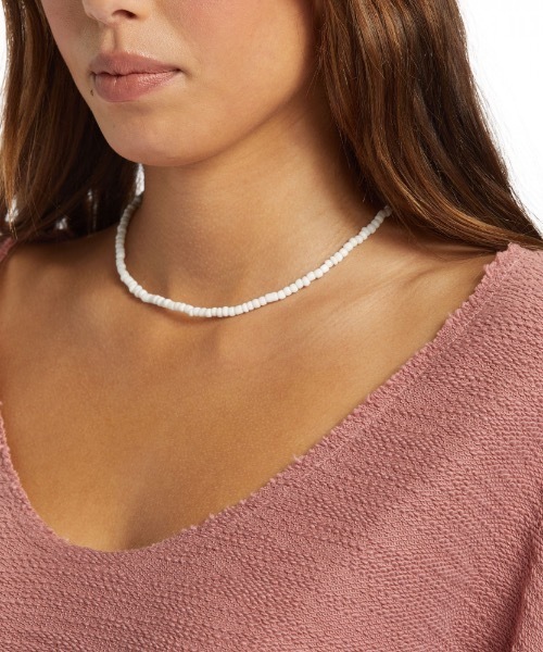 ROXY(ロキシー)の「MADE FOR YOU V-NECK/ロキシーセットアップ対応オーバーサイズVネックパイル素材ニットカットソー(ニット/セーター・レディース・ブラウン/オフホワイト・MEDIUM/SMALL/X-SMALL)」の3枚目の写真