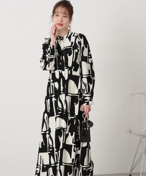 N.(N. Natural Beauty Basic)(エヌエヌナチュラルビューティーベーシック)の「◆【S Size Line】アートプリントワンピース(ワンピース・レディース・ベージュ系その他/ブラック系その他・SMALL/MEDIUM)」の3枚目の写真